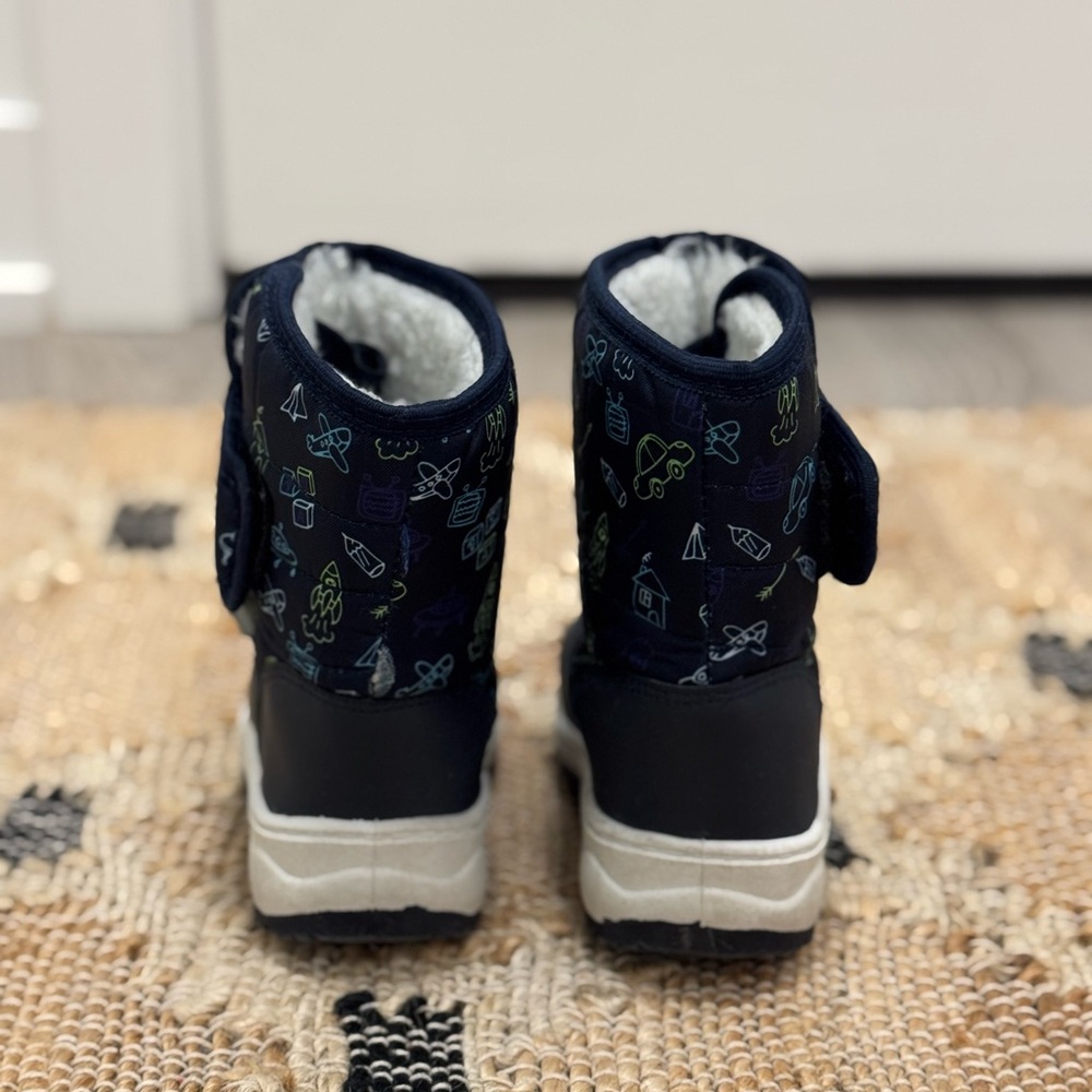 Toddler Winter Boots - Warm lining, Water-Resistant, Nonslip. Size 7 US/24 EU - Picture 5 of 5